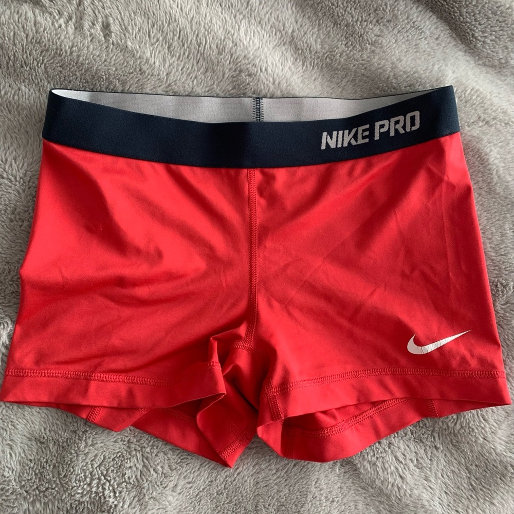 Nike pros athletic shorts. Coral color. Size M.